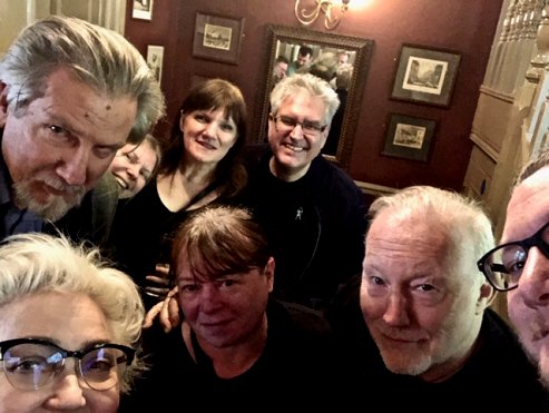 HWA pub meet: Back row, L to R: Reggie Oliver, Anna Taborska, Marie O'Regan, Paul Kane. Front row, L to R: Barbie Wilde, Amanda Foubister, Stephen Jones, Steve Shaw